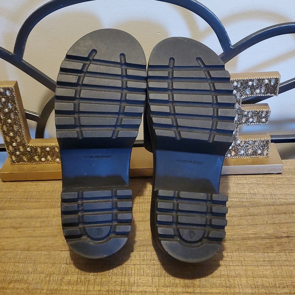 ASOS Women's Y2K Style Chunky Black Comfy Lug Sole Slip On Slide Sandals Sz 7/38 - Picture 10 of 10